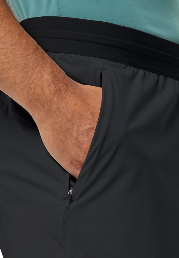 Black Jack Wolfskin Prelight Chill Men Shorts | 57369643